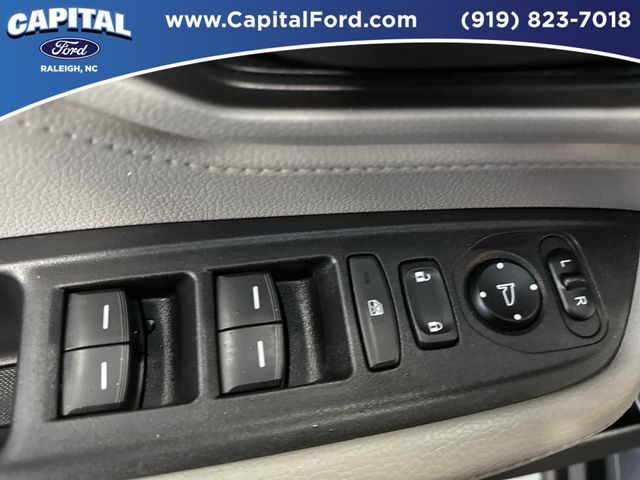 Used 2020  Honda EX image 21