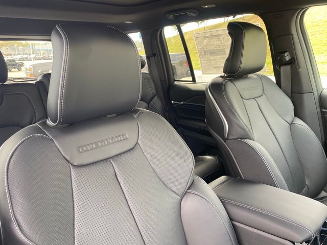 new 2025 Jeep Grand Cherokee car, priced at $52,418