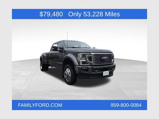 Gray Metallic 2022 Ford F-450 Super Duty Platinum Crew Cab LB DRW 4WD Pickup Truck Four-Wheel Drive Automatic