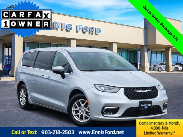 Silver Mist Clearcoat 2023 Chrysler Pacifica Touring L FWD Minivan Front-Wheel Drive 9-Speed Automatic