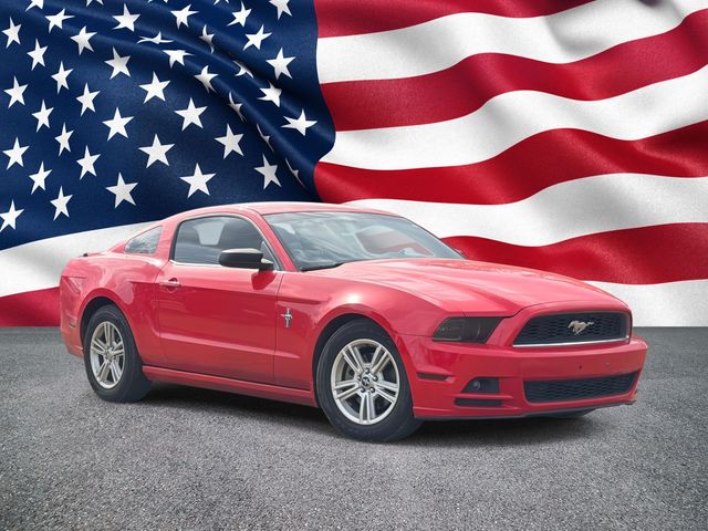 2014 Ford Mustang V6 Coupe RWD