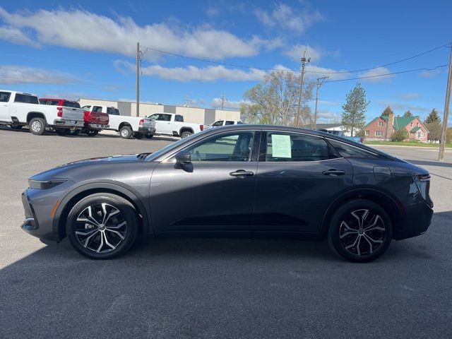 View vehicle photo 7