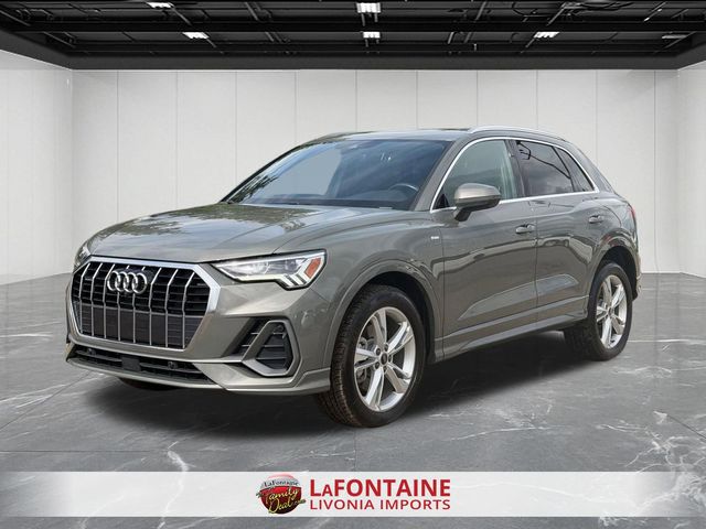 2023 Audi Q3 Premium Plus