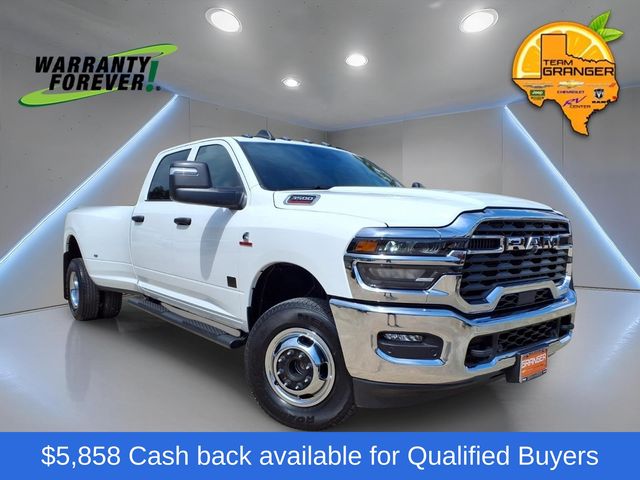 Bright White Clearcoat 2026 RAM 3500 Pickup Truck Four-Wheel Drive 8-Speed Automatic