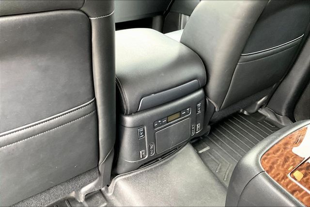 2019 Nissan Armada Platinum - 8