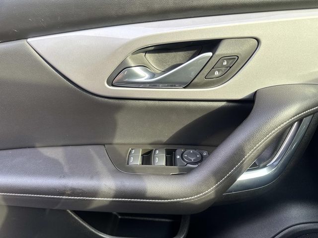 2023 Chevrolet Blazer - Image 22