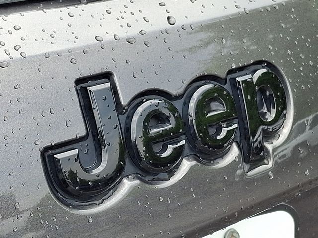 Used 2021 Jeep Grand Cherokee SUV