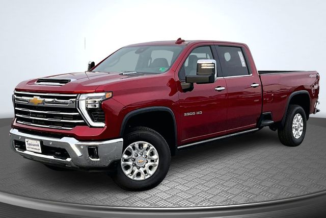 2025 Chevrolet Silverado 3500HD LTZ Crew Cab 4WD