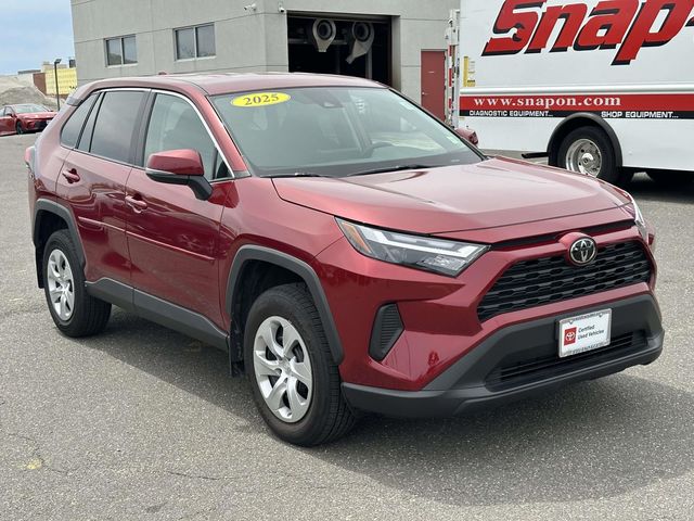 2023 Toyota RAV4 LE AWD