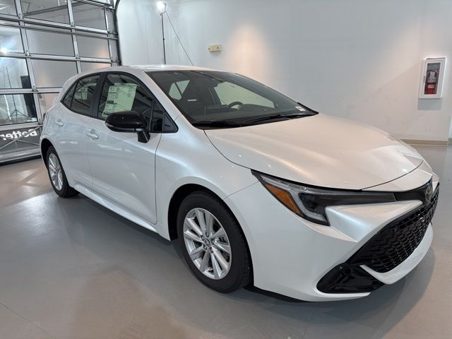 2026 Toyota Corolla Hatchback SE FWD