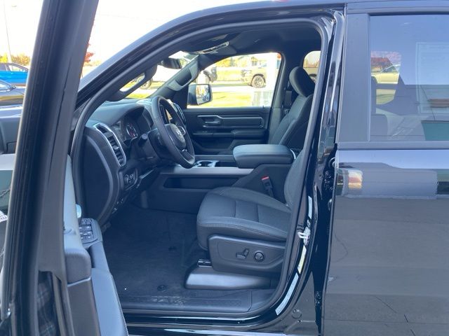 2026 Ram 1500 Big Horn/Lone Star - Diamond Black Crystal Pearlcoat exterior view 11