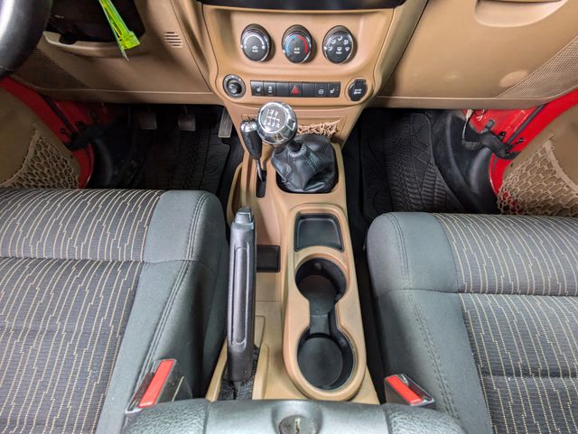 2012 Jeep Wrangler Unlimited Sahara