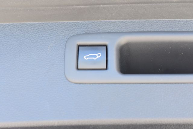 Used 2020 Toyota Highlander Hybrid SUV
