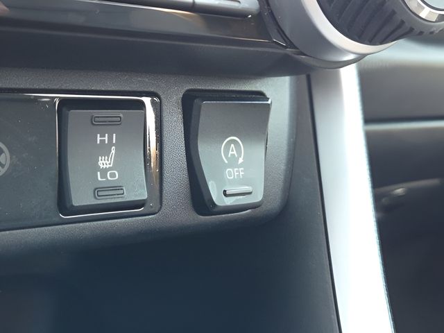 Used 2022 Toyota RAV4 SUV