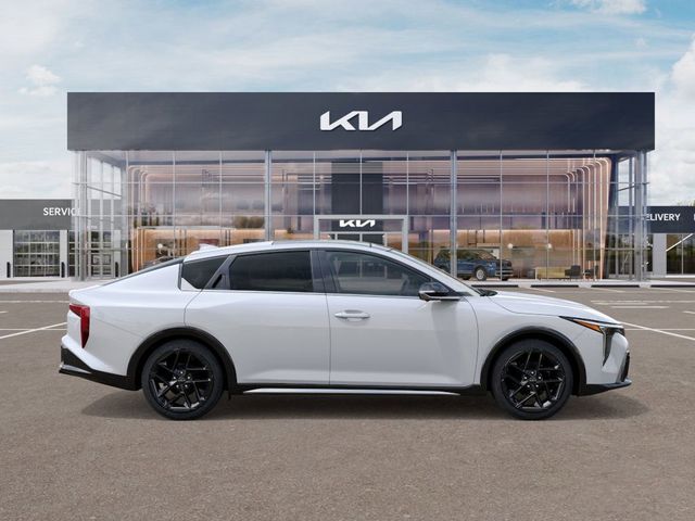 2026 Kia K4