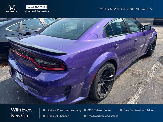 Used 2023 Plum Crazy Pearlcoat Dodge R/T Scat Pack Widebody image 8