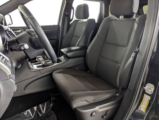 used 2019 Jeep Grand Cherokee car, priced at $17,181