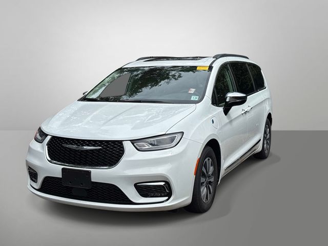2023 Chrysler Pacifica Hybrid Limited