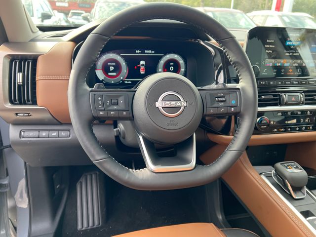 2025 Boulder Gray Pearl Nissan Pathfinder Platinum FWD SUV