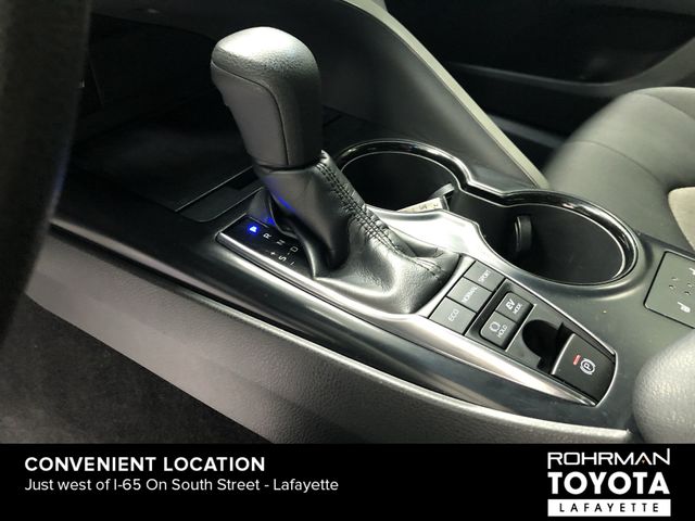 2018 Toyota Camry Hybrid LE 25