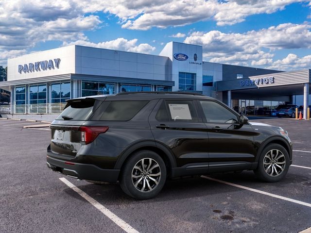 New 2027 Black Ford ST-Line image 6