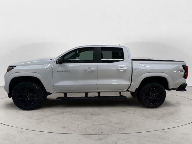 Summit White 2025 Chevrolet Colorado Z71 Crew Cab 4WD Pickup Truck Four-Wheel Drive 8-Speed Automatic