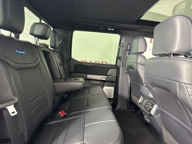 2025 Glacier Gray Metallic TriCoat Ford Super Duty F-350 SRW Platinum 4X4 Truck