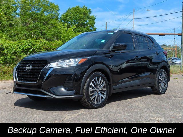 Super Black 2022 Nissan Kicks SV FWD SUV / Crossover Front-Wheel Drive Continuously Variable Transmission