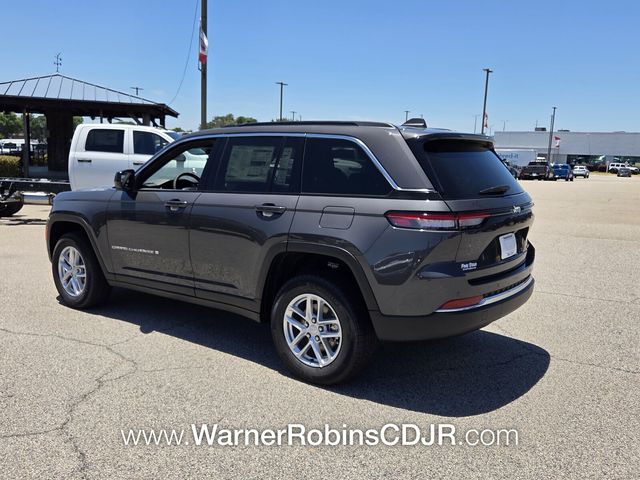 New 2026 Gray Jeep Laredo image 9