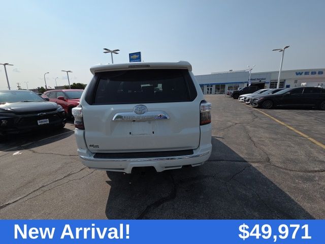 2023 Toyota 4Runner Limited photo