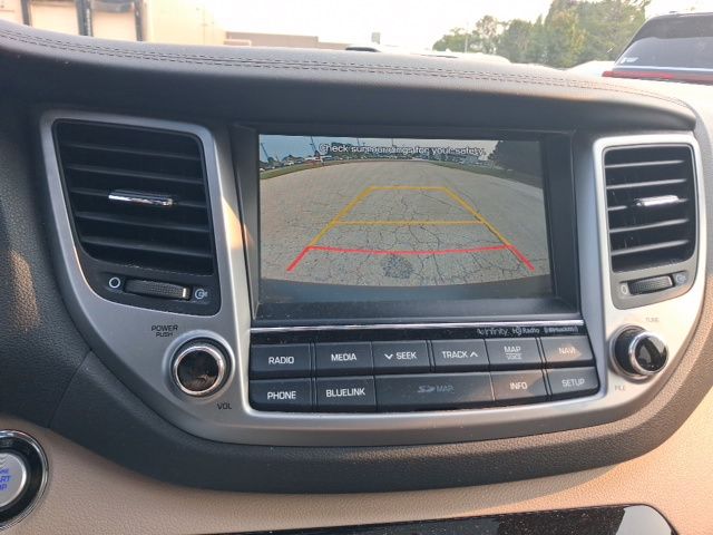 Used 2017 Red Hyundai Limited image 9