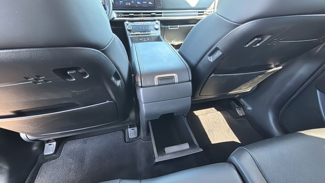 Used 2025 Gray Hyundai SEL image 20