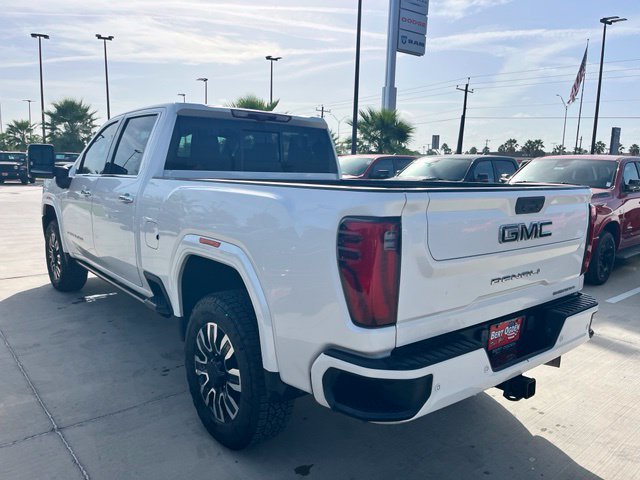 Used 2024 White GMC Denali Ultimate image 4