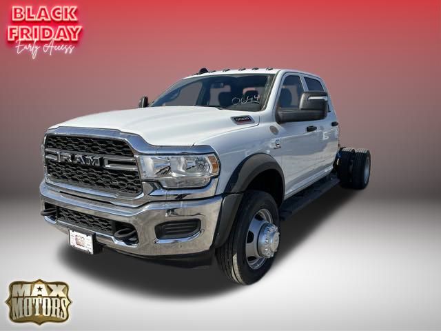 2024 Ram 5500HD Tradesman 3