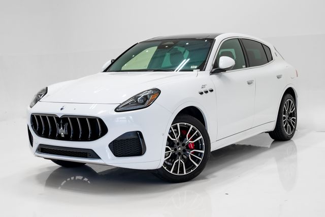 Bianco 2023 Maserati Grecale SUV / Crossover All-Wheel Drive 8-Speed Automatic