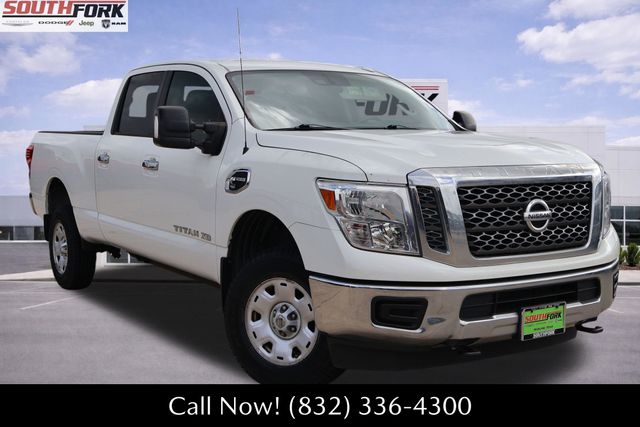 Glacier White 2018 Nissan Titan Pickup Truck 6-Speed Automatic