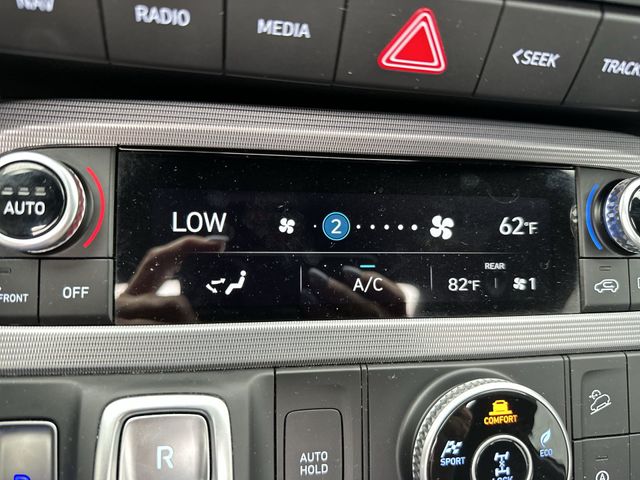 2024 Hyundai Palisade Calligraphy Silver at Auto Express Mitsubishi