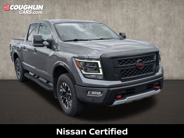  2024 Nissan Titan PRO-4X Crew Cab 4WD   