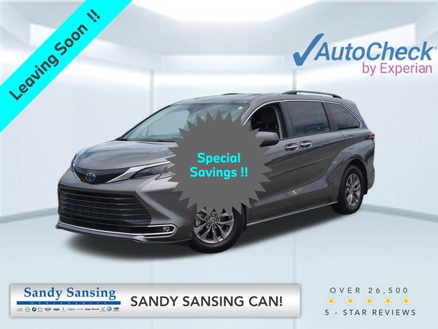 2024 Toyota Sienna XLE 7-Passenger FWD