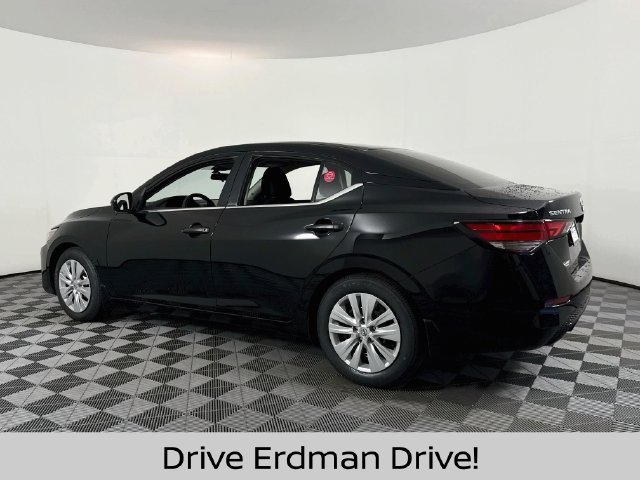 Used 2024 Nissan Sentra Sedan