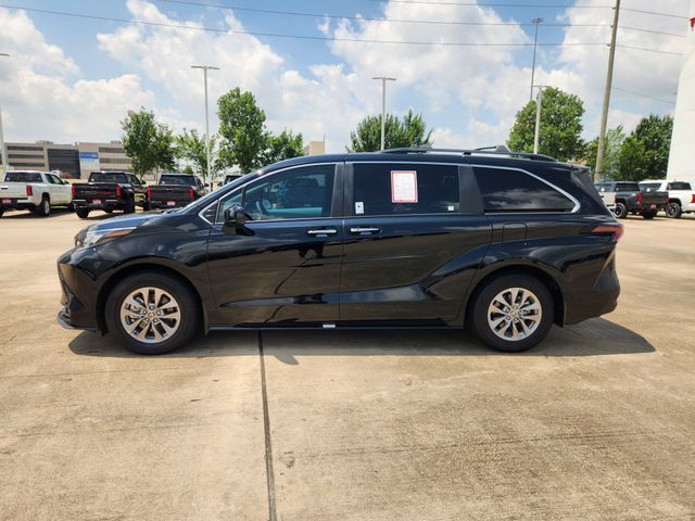 2026 Toyota Sienna XLE Black at Don McGill Toyota