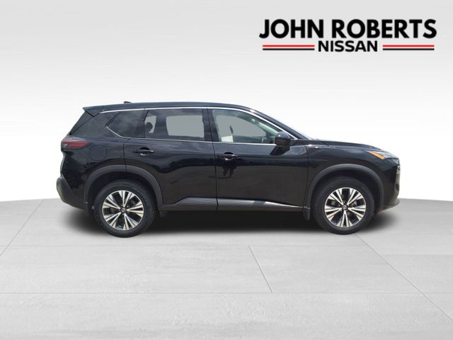 2021 Nissan Rogue SV 24