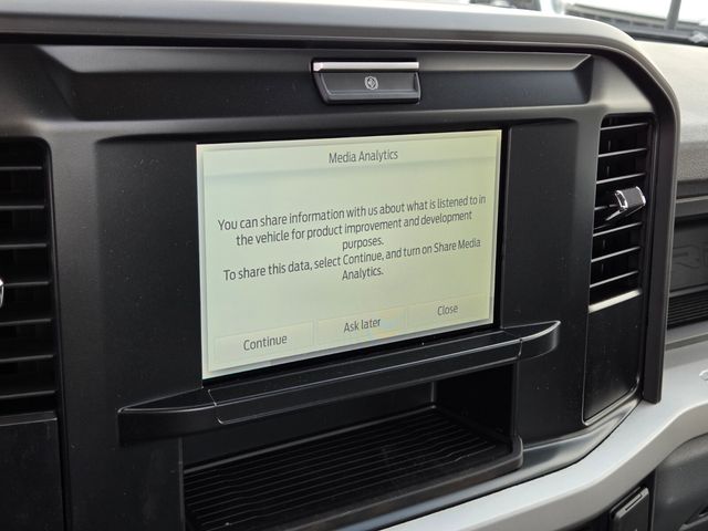 New 2026 Ford Super Duty F-450 Chassis Regular Cab (DRW) 169" Wheelbase XL