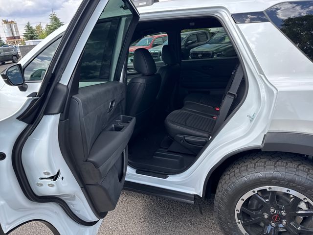 2026 Nissan Pathfinder Rock Creek - Photo 12