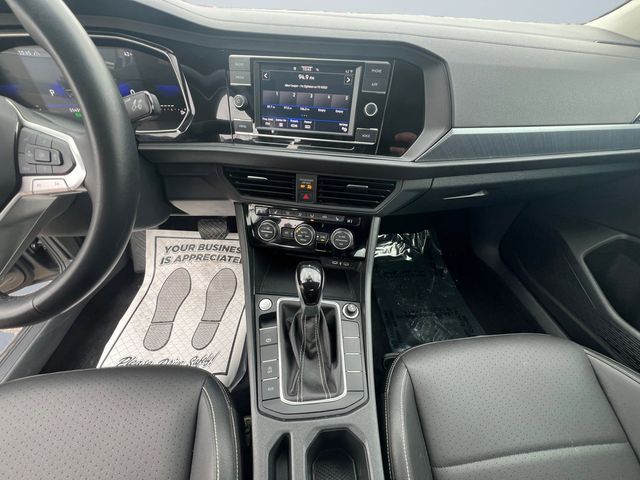 Used 2024  Volkswagen 1.5T SE image 11