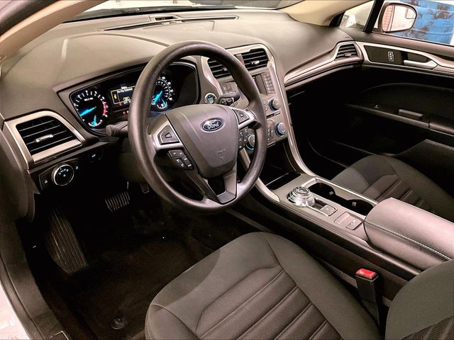 2018 Ford Fusion SE White at Klick Lewis Buick Chevrolet