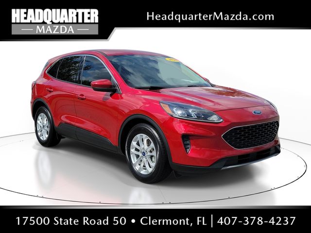 Rapid Red Metallic Tinted Clearcoat 2020 Ford Escape SE FWD SUV / Crossover Front-Wheel Drive 8-Speed Automatic