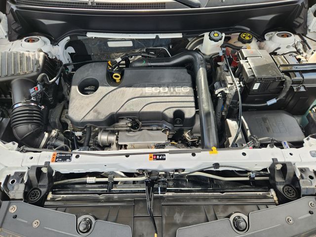2022 Chevrolet Equinox LT White at DeMontrond Gulf Freeway