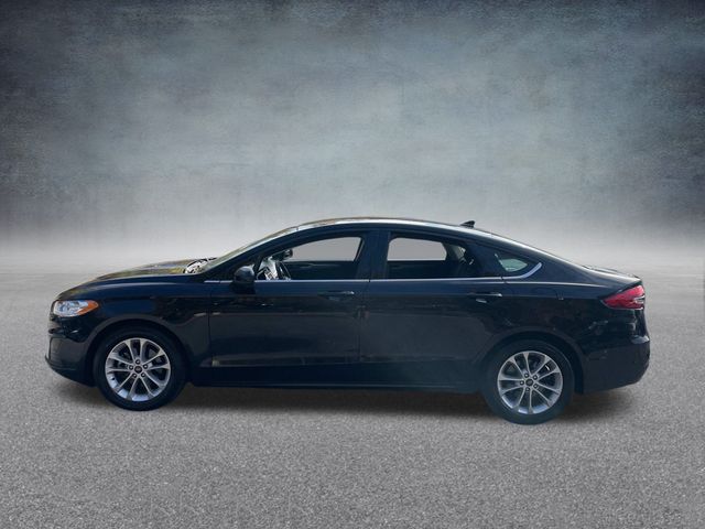 2020 Ford Fusion SE 10