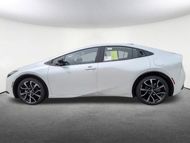 2024 Toyota Prius Prime XSE Premium 8